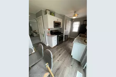 5408 Oakwood Avenue, Maple Heights, OH 44137 - Photo 9