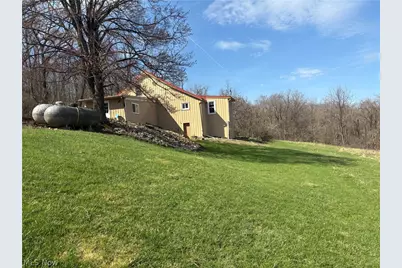 64446 Erie Road, Salesville, OH 43778 - Photo 7