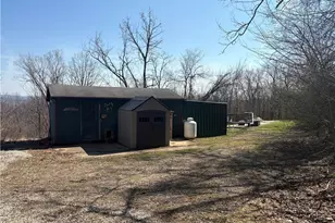 64446 Erie Rd, Salesville, OH 43778 - Photo 23