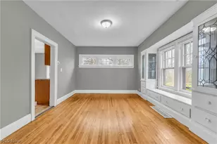 13409 S Parkway Dr, Garfield Heights, OH 44105 - Photo 11