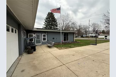 7145 Lakeshore Boulevard, Mentor, OH 44060 - Photo 3