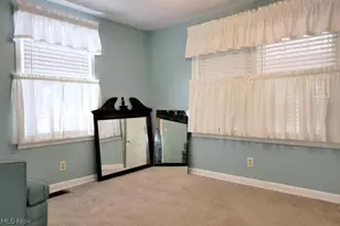 1751 Blaine Ave, Cambridge, OH 43725 - Photo 9