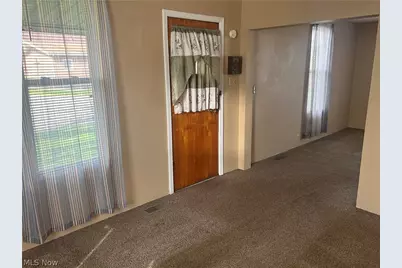 839 Orange Street, Coshocton, OH 43812 - Photo 13