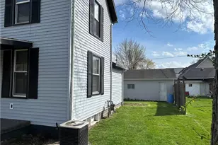 839 Orange St, Coshocton, OH 43812 - Photo 3