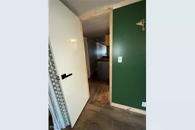 9735 Chillicothe Road, Kirtland, OH 44094 - Photo 11