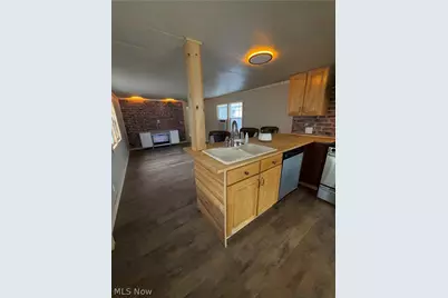 9735 Chillicothe Road, Kirtland, OH 44094 - Photo 3