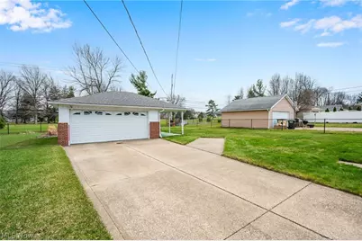 1849 Empire Road, Wickliffe, OH 44092 - Photo 17