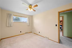 1849 Empire Rd, Wickliffe, OH 44092 - Photo 11