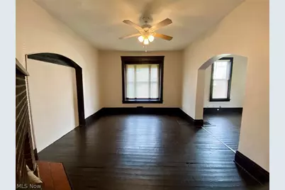 390 Doyle Street, Akron, OH 44303 - Photo 11