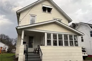 733 Damon St, Akron, OH 44310 - Photo 1