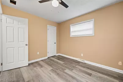 547 Willow Park Road, Elyria, OH 44035 - Photo 25