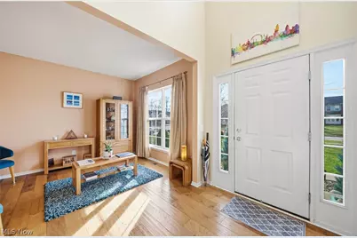 313 Wilmington Drive, Grandview Heights, OH 44147 - Photo 3