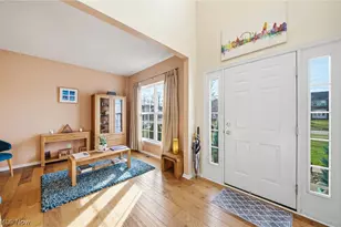 313 Wilmington Dr, Grandview Heights, OH 44147 - Photo 3