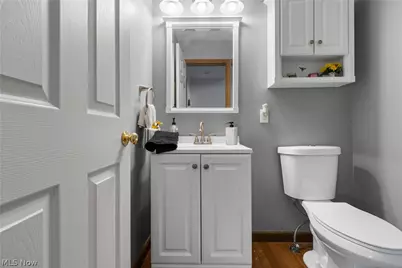 6373 Harbor Drive NW, Canton, OH 44718 - Photo 15