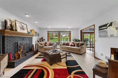 6373 Harbor Drive NW, Canton, OH 44718 - Photo 7