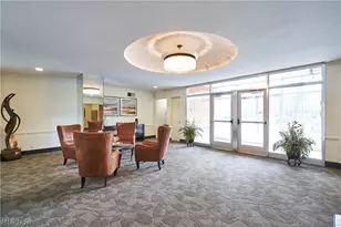 18975 Van Aken Blvd, Huber Heights, OH 44122 - Photo 21