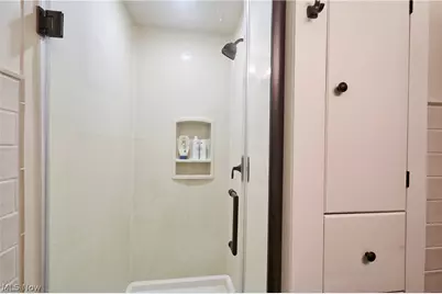 18975 Van Aken Boulevard #411, Huber Heights, OH 44122 - Photo 11