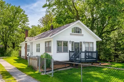 122 Southeast Avenue, Tallmadge, OH 44278 - Photo 3