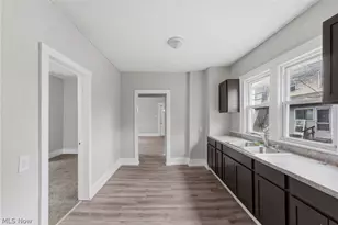 238 W North St, Akron, OH 44303 - Photo 5