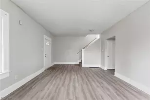 238 W North St, Akron, OH 44303 - Photo 13