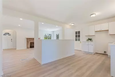 1521 Edgemoor Avenue, Akron, OH 44313 - Photo 11