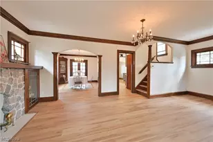 2163 Waterbury Rd, Oakwood, OH 44107 - Photo 7