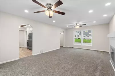 1824 17th Street, Cuyahoga Falls, OH 44223 - Photo 9