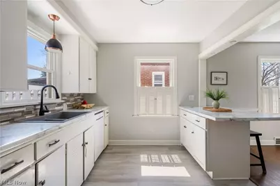 3210 Martindale Road NE, Canton, OH 44714 - Photo 7