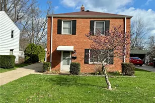 24251 Puritan Rd, Euclid, OH 44123 - Photo 3