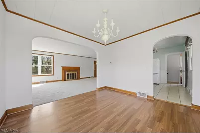 4717 Grandview Avenue NE, Canton, OH 44705 - Photo 7