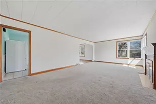 4717 Grandview Ave NE, Canton, OH 44705 - Photo 3