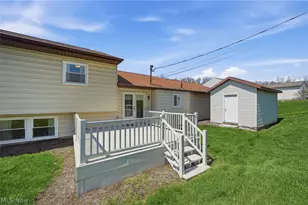 930 Bellarbor Ave NW, Canton, OH 44708 - Photo 37