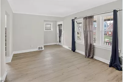 5177 Cato Street, Maple Heights, OH 44137 - Photo 5