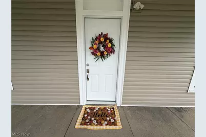 160 Brighton Boulevard, Zanesville, OH 43701 - Photo 3