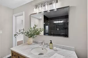 6943 Father Caruso Dr, Loveland, OH 44102 - Photo 31