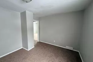 3060 Charles Carr Pl, Loveland, OH 44104 - Photo 7