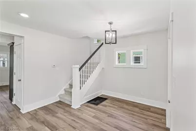 1551 Preston Avenue, Akron, OH 44305 - Photo 9