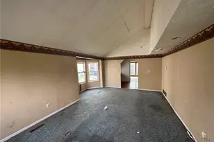 1231 E 346th St, Eastlake, OH 44095 - Photo 7