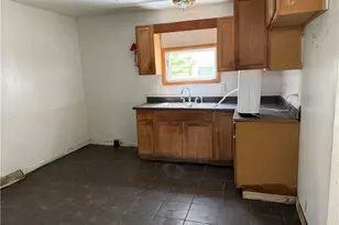 810 N 6th Ave, Steubenville, OH 43952 - Photo 5