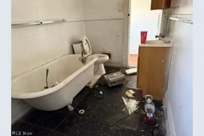 810 N 6th Avenue, Steubenville, OH 43952 - Photo 13