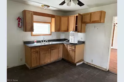 810 N 6th Avenue, Steubenville, OH 43952 - Photo 3