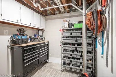 24634 Staghorn Drive, Huber Heights, OH 44146 - Photo 23