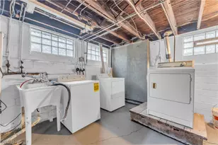 1042 Mozina Dr, Loveland, OH 44119 - Photo 21