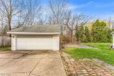 1042 Mozina Drive #1042/DN, Loveland, OH 44119 - Photo 25