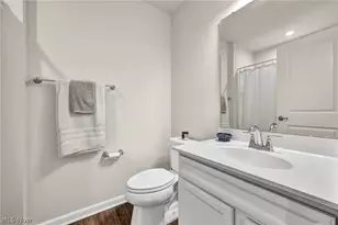 7366 Hillshire Dr, Concord Twp, OH 44077 - Photo 25