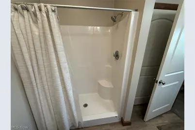 1163 Pine Bluff Drive NE, New Philadelphia, OH 44663 - Photo 23