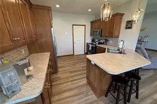 1163 Pine Bluff Dr NE, New Philadelphia, OH 44663 - Photo 9