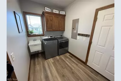 1163 Pine Bluff Drive NE, New Philadelphia, OH 44663 - Photo 27