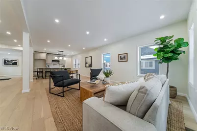 2124 Lamberton Road, Cleveland Heights, OH 44118 - Photo 5