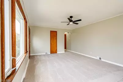 545 Hillman Road, Akron, OH 44312 - Photo 13